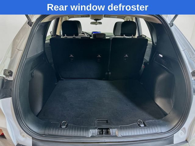 Certified 2020 Ford Escape SE image 12