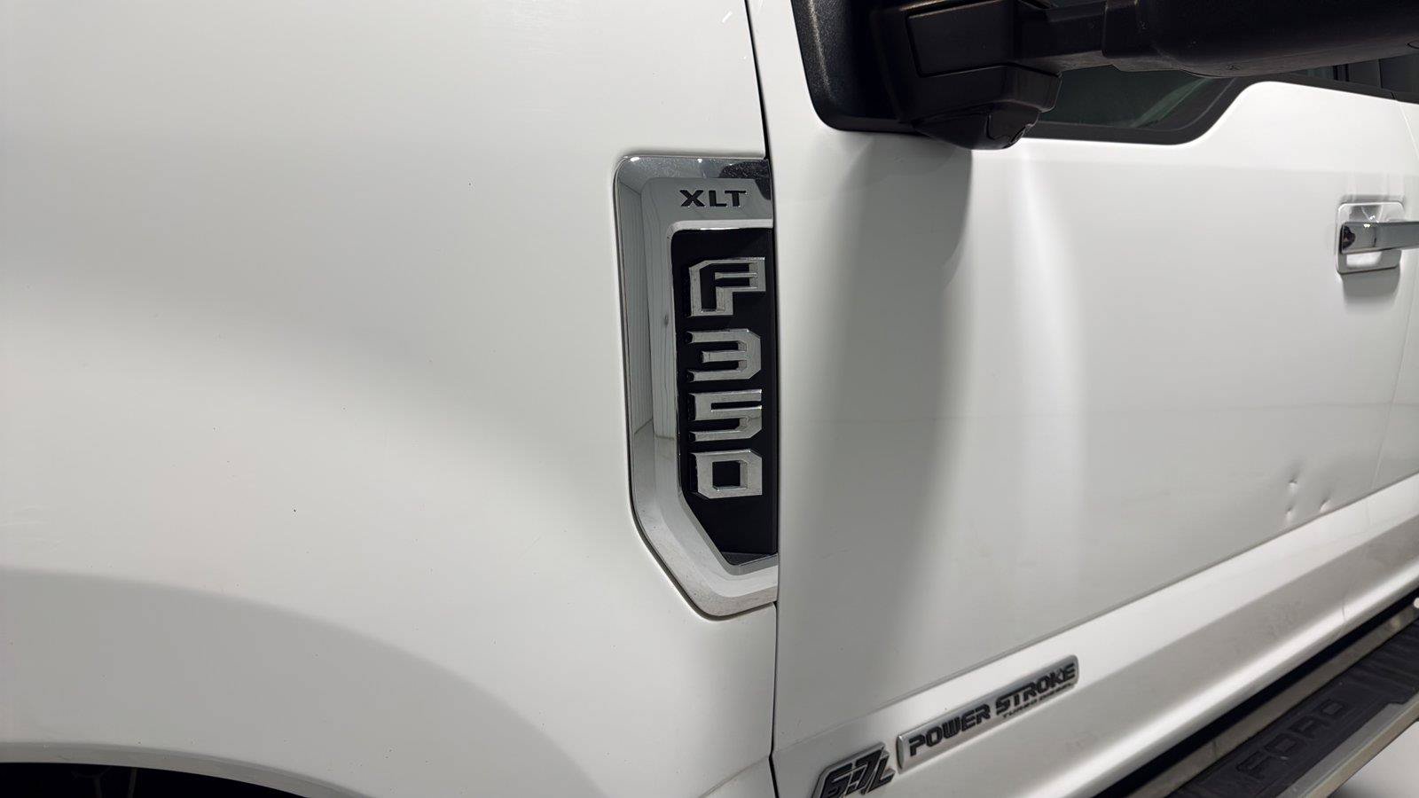 Certified 2022 Ford F350 XLT w/ XLT Premium Package AWD/4WD image 35