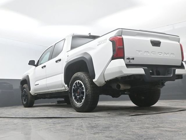 Used 2024 Toyota Tacoma TRD Off-Road AWD/4WD image 23