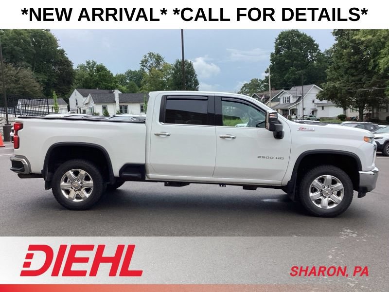 Used 2022 Chevrolet Silverado 2500 LTZ w/ LTZ Convenience Package AWD/4WD image 11