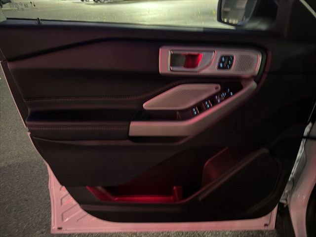 Certified 2022 Ford Explorer Limited w/ Limited Technology Package image 26