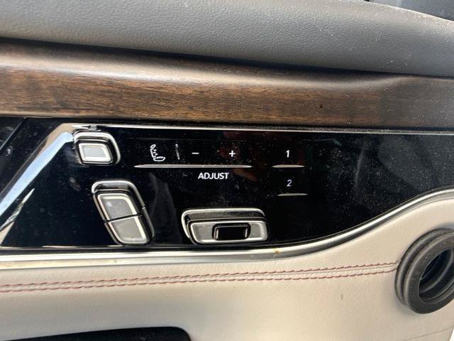 Used 2022 Jeep Grand Wagoneer Series I AWD/4WD image 10