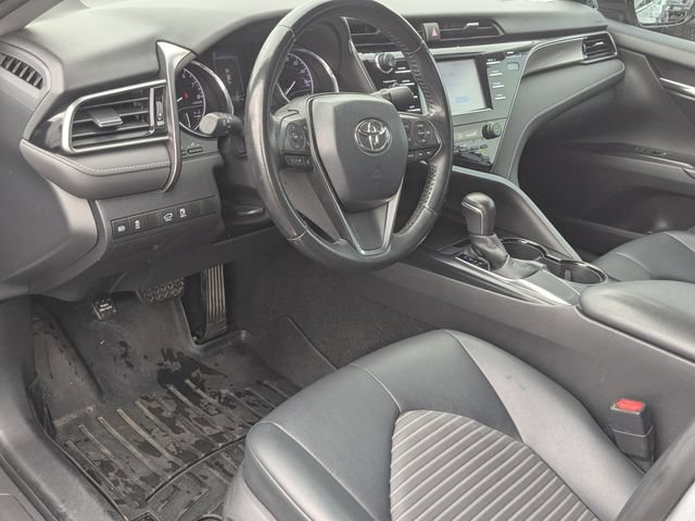 Used 2019 Toyota Camry SE FWD image 11