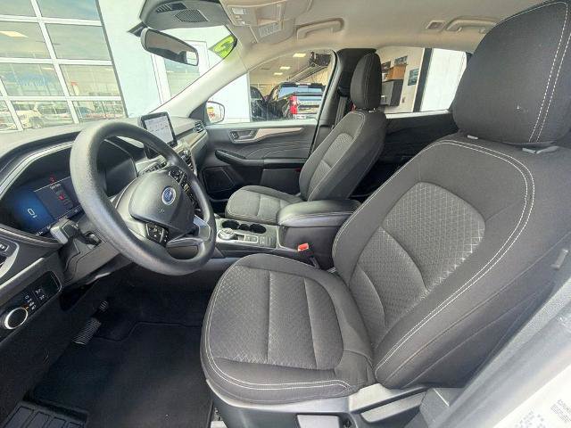 Certified 2025 Ford Escape Active AWD/4WD image 16
