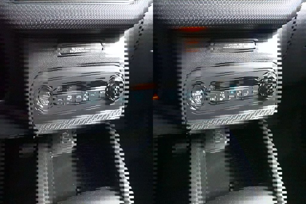 Certified 2025 Ford Bronco Sport Big Bend w/ Convenience Package AWD/4WD image 16