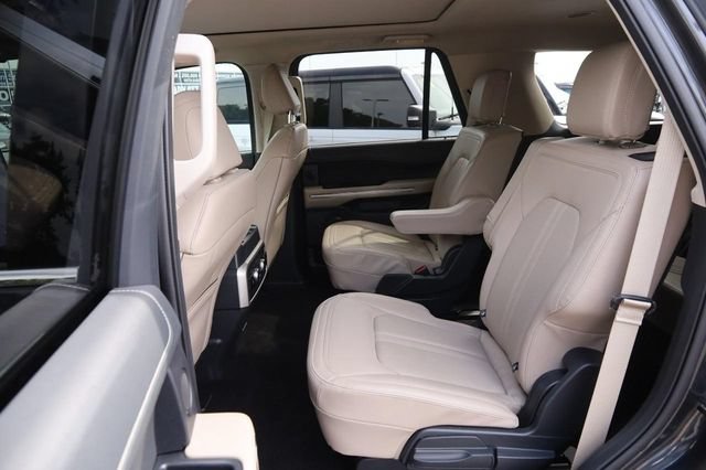 Certified 2022 Ford Expedition Limited AWD/4WD image 12