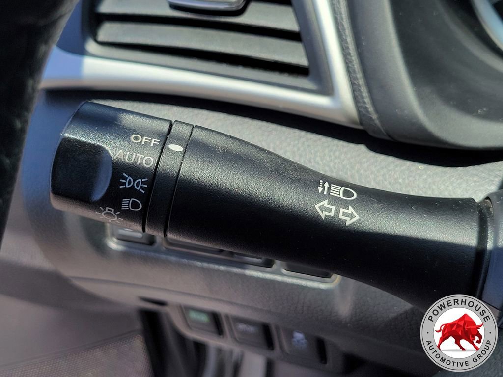 Used 2018 Nissan Sentra SV FWD image 30