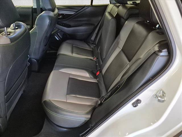 Used 2024 Subaru Outback Onyx Edition AWD/4WD image 20