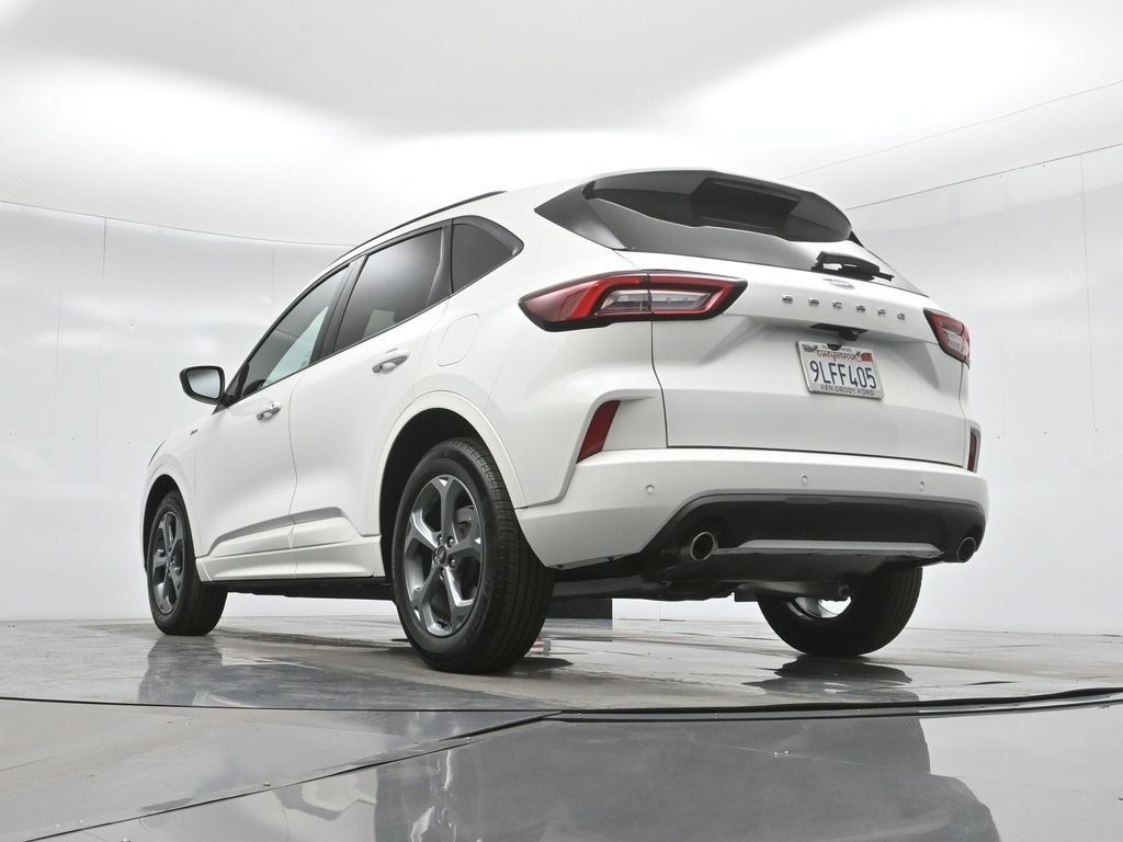 Certified 2023 Ford Escape ST-Line w/ Tech Pack #1 image 51