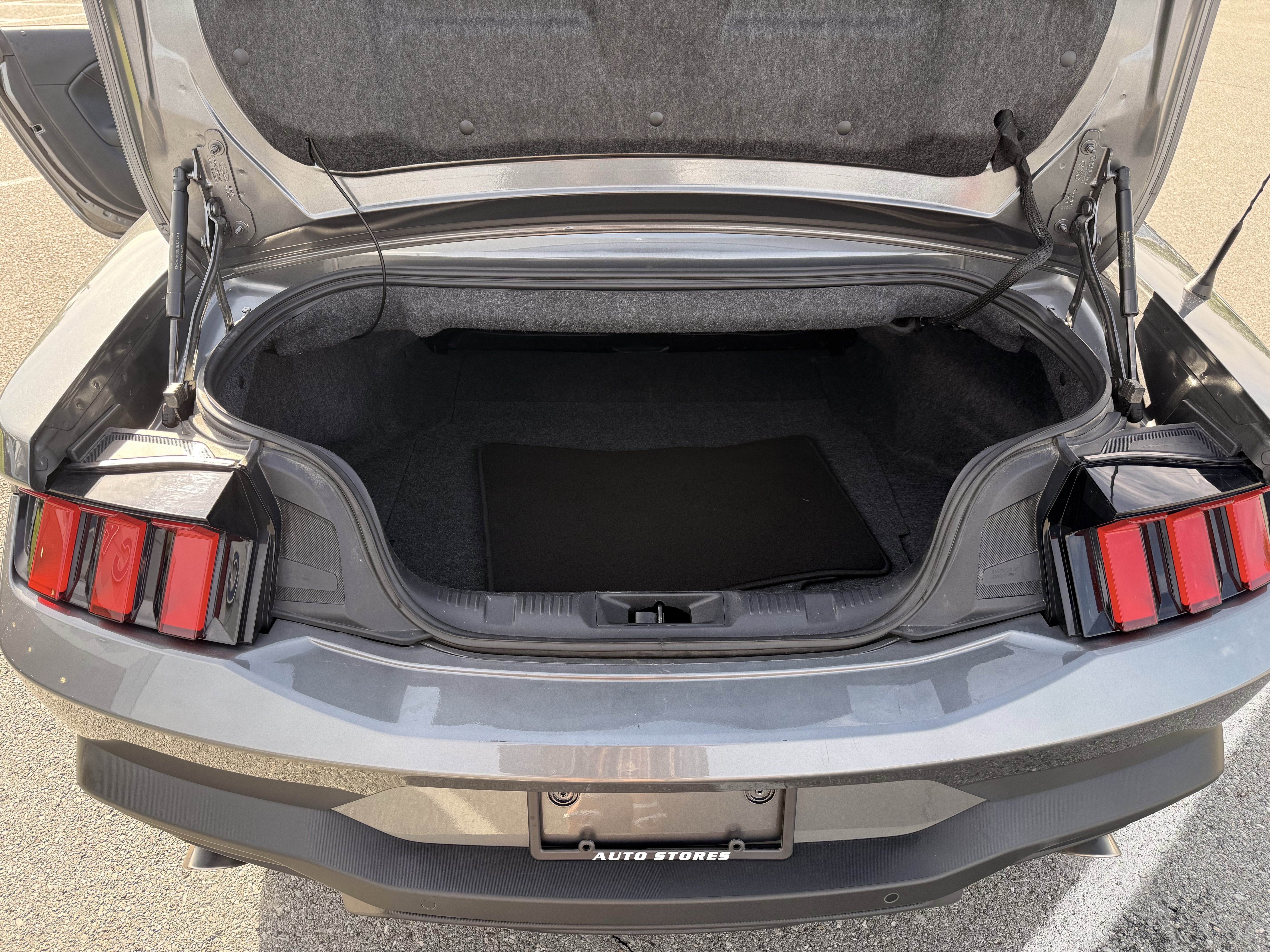 Certified 2025 Ford Mustang Premium RWD image 27