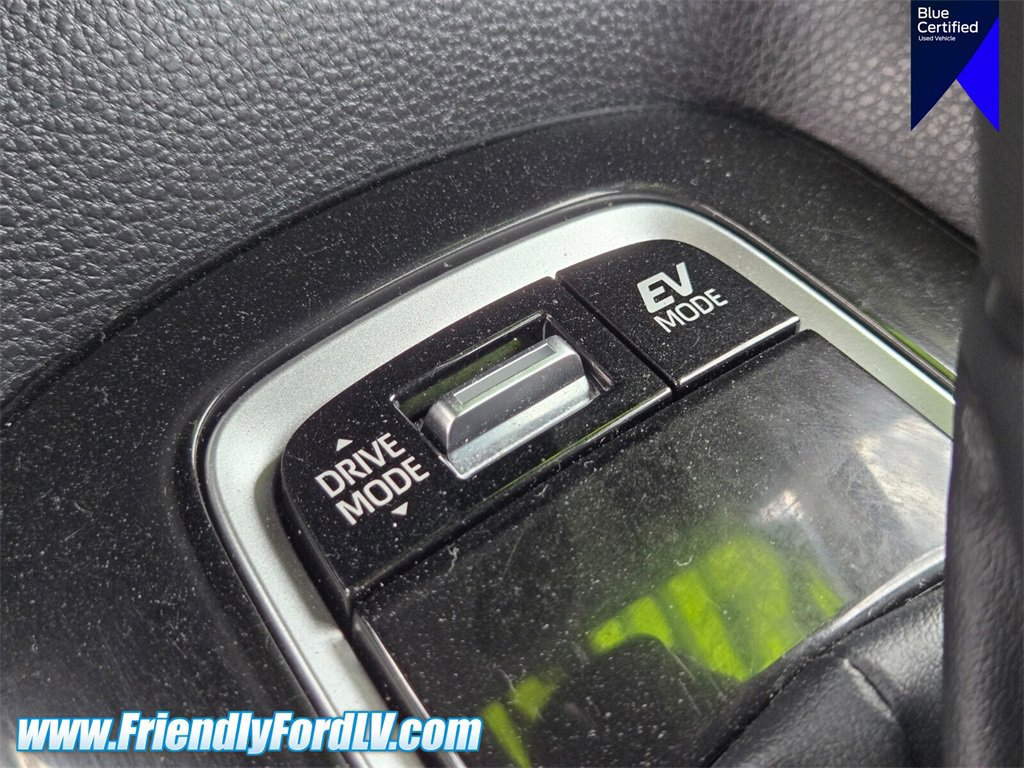 Used 2023 Toyota Corolla LE image 24