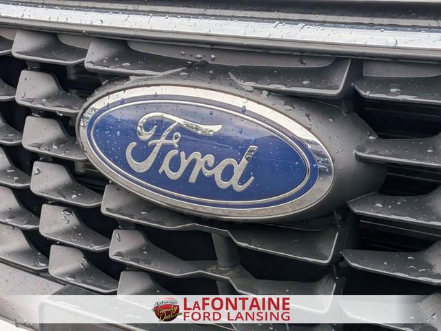 Certified 2025 Ford Escape Active AWD/4WD image 9