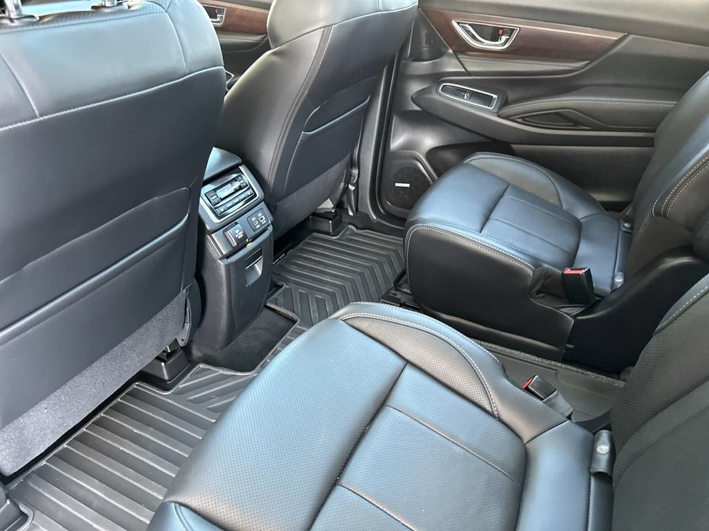 Used 2023 Subaru Ascent Touring AWD/4WD image 11