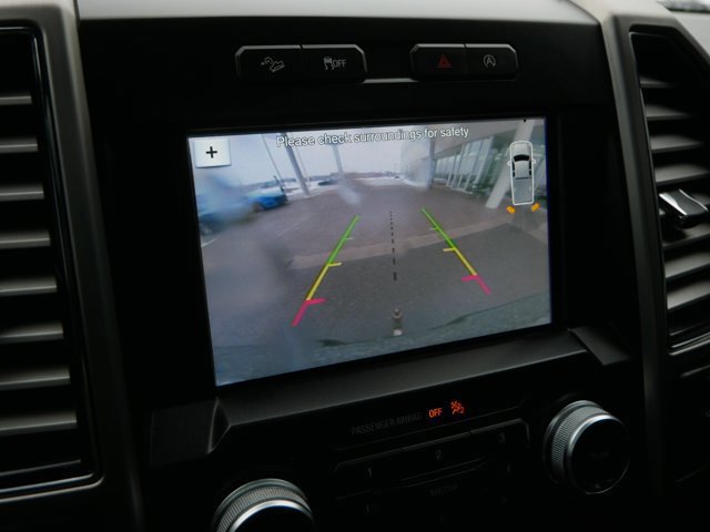 Certified 2018 Ford F150 Platinum w/ FX4 Off-Road Package image 31