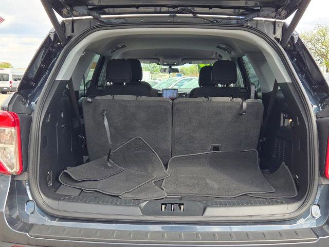 Certified 2022 Ford Explorer XLT image 13