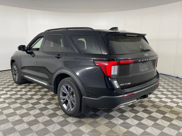 Certified 2025 Ford Explorer Active w/ Active Comfort Package AWD/4WD image 13