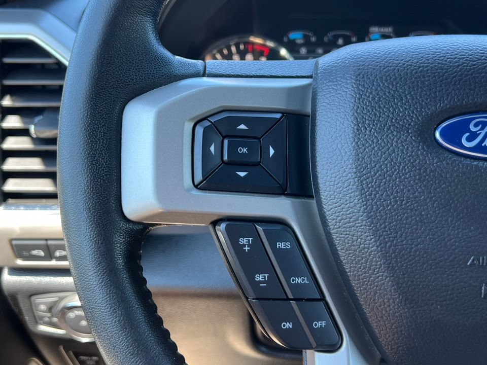 Certified 2018 Ford F150 Lariat w/ Equipment Group 502A Luxury AWD/4WD image 20