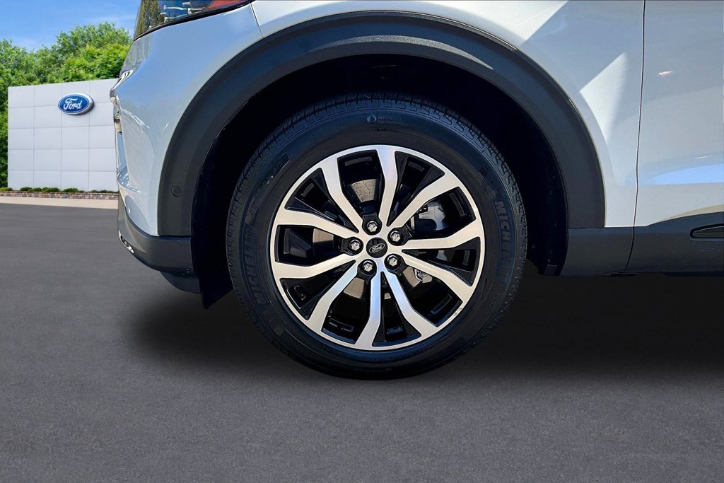 Certified 2021 Ford Explorer ST w/ Equipment Group 401A AWD/4WD image 36