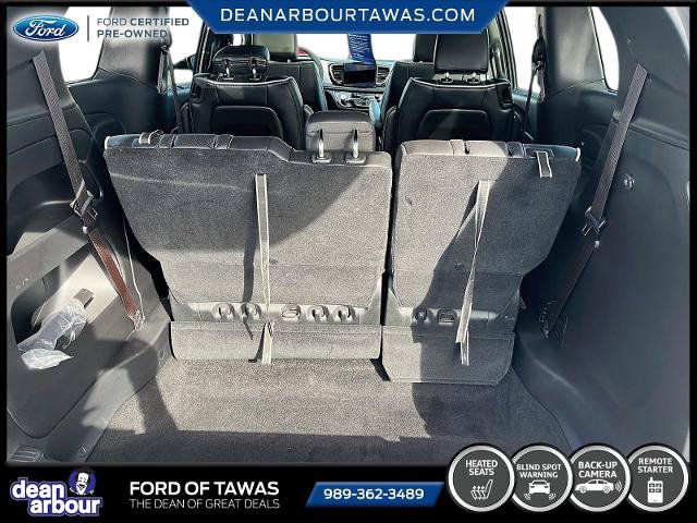 Used 2025 Chrysler Pacifica Limited FWD image 17