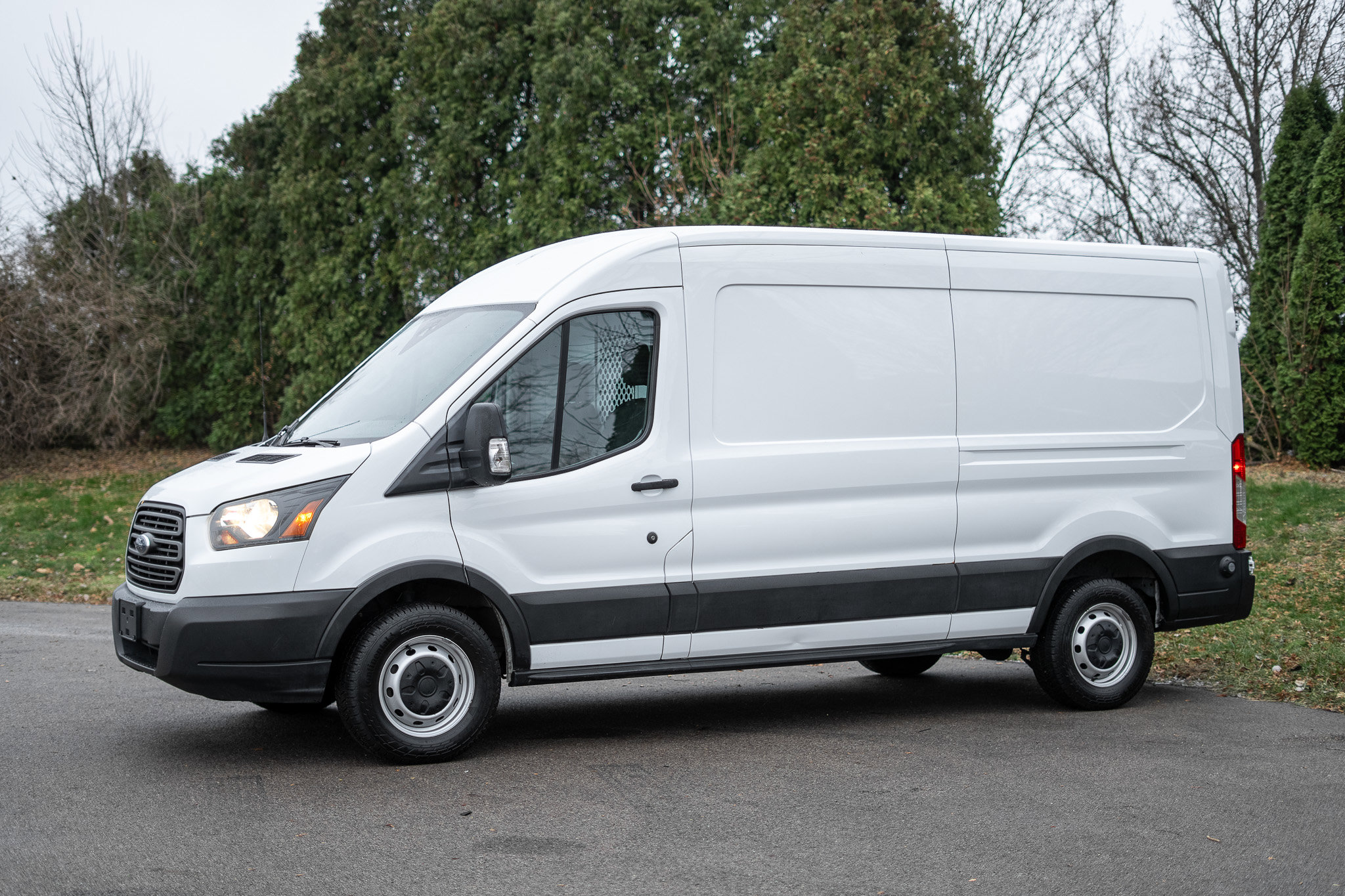 Certified 2019 Ford Transit 250 148 Medium Roof image 8