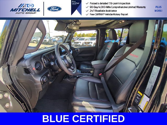 Used 2025 Jeep Gladiator Rubicon w/ Convenience Group AWD/4WD image 24