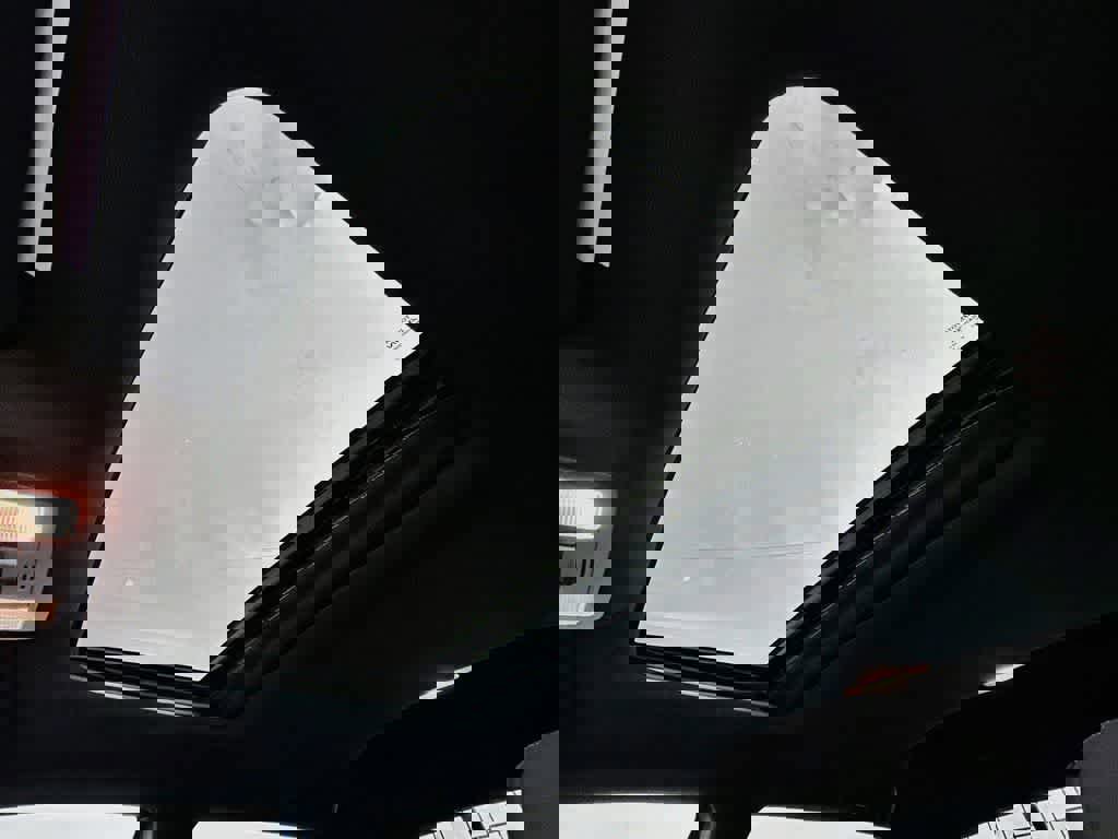 Used 2017 Toyota Tacoma 4x4 Double Cab image 30