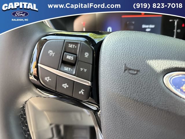 Certified 2025 Ford Escape SE FWD image 22
