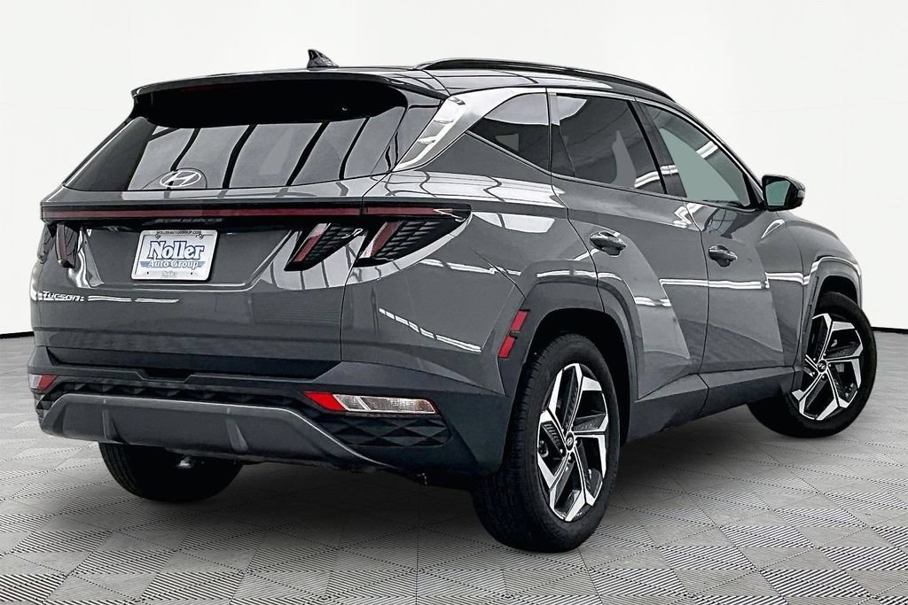 Used 2024 Hyundai Tucson Limited FWD image 2