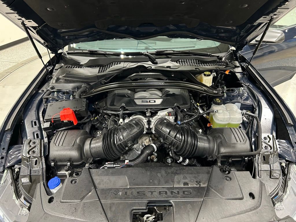 Certified 2025 Ford Mustang Dark Horse RWD image 26