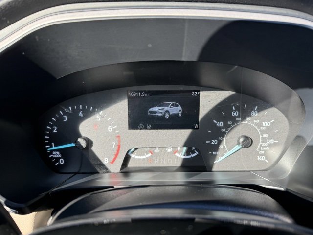 Certified 2022 Ford Escape SE w/ SE Sport Appearance Package image 21