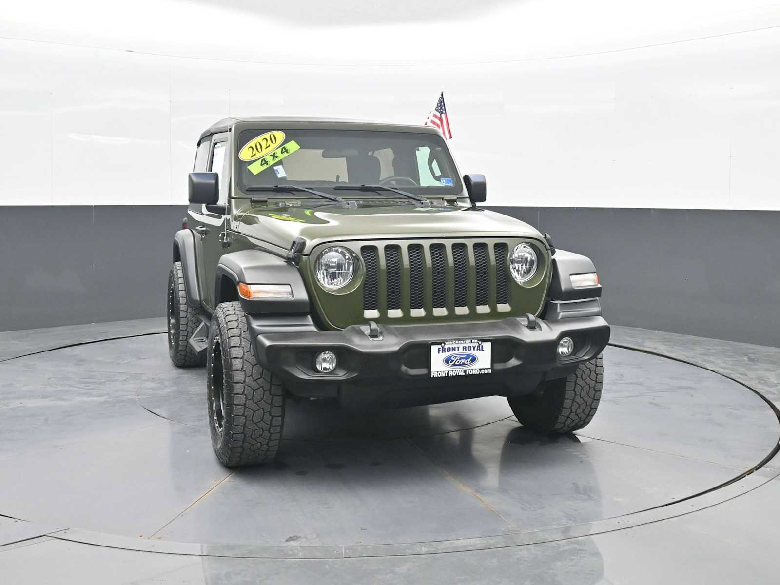 Used 2020 Jeep Wrangler Sport AWD/4WD image 2