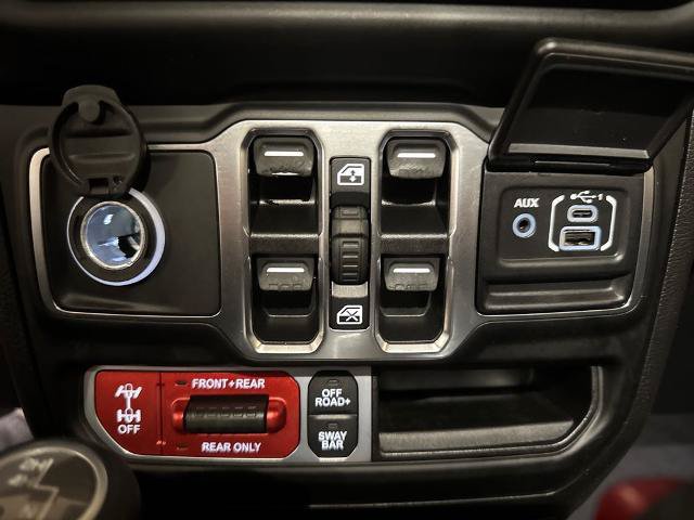 Used 2021 Jeep Gladiator Rubicon AWD/4WD image 27