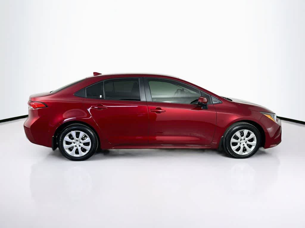 Used 2026 Toyota Corolla LE FWD image 25
