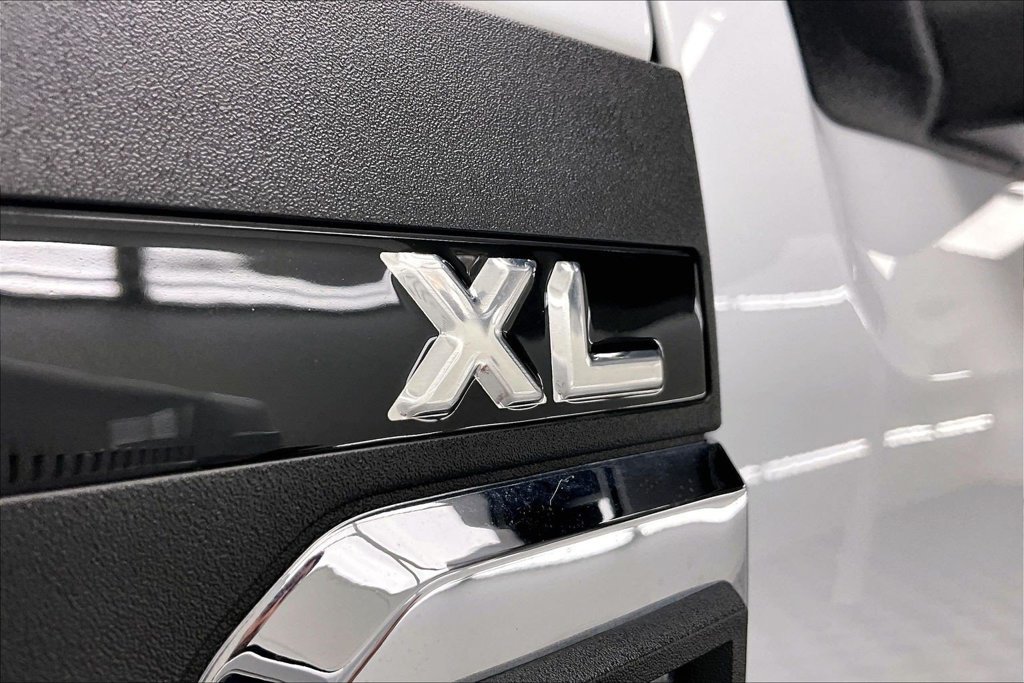 Certified 2026 Ford F350 XL AWD/4WD image 8