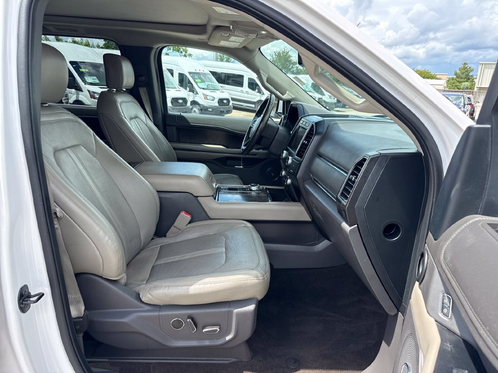 Certified 2019 Ford Expedition Max Limited w/ Equipment Group 301A RWD image 27