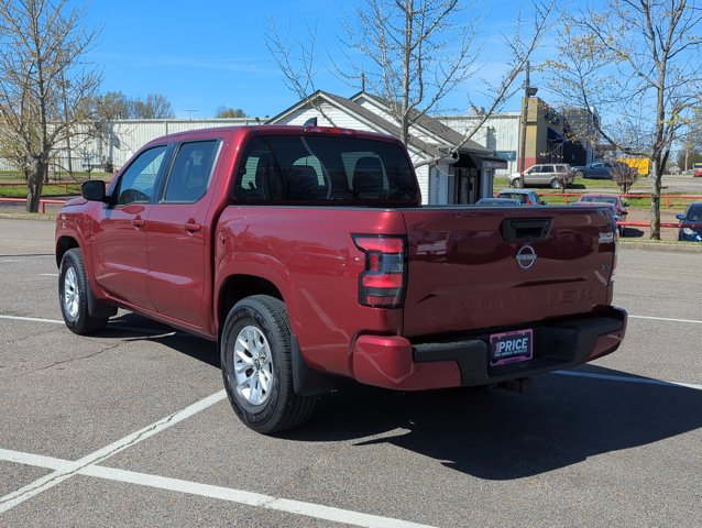 Used 2024 Nissan Frontier SV w/ Technology Package image 10