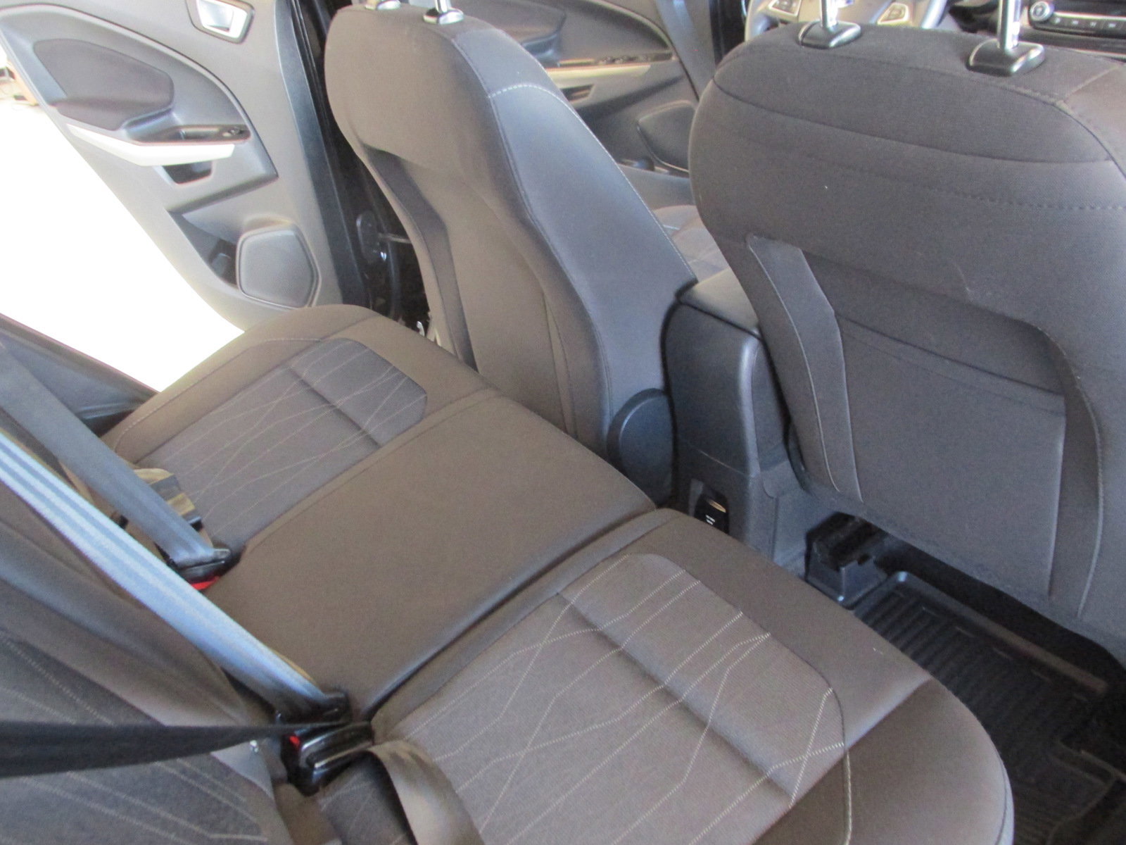 Certified 2022 Ford EcoSport SE w/ SE Convenience Package image 27