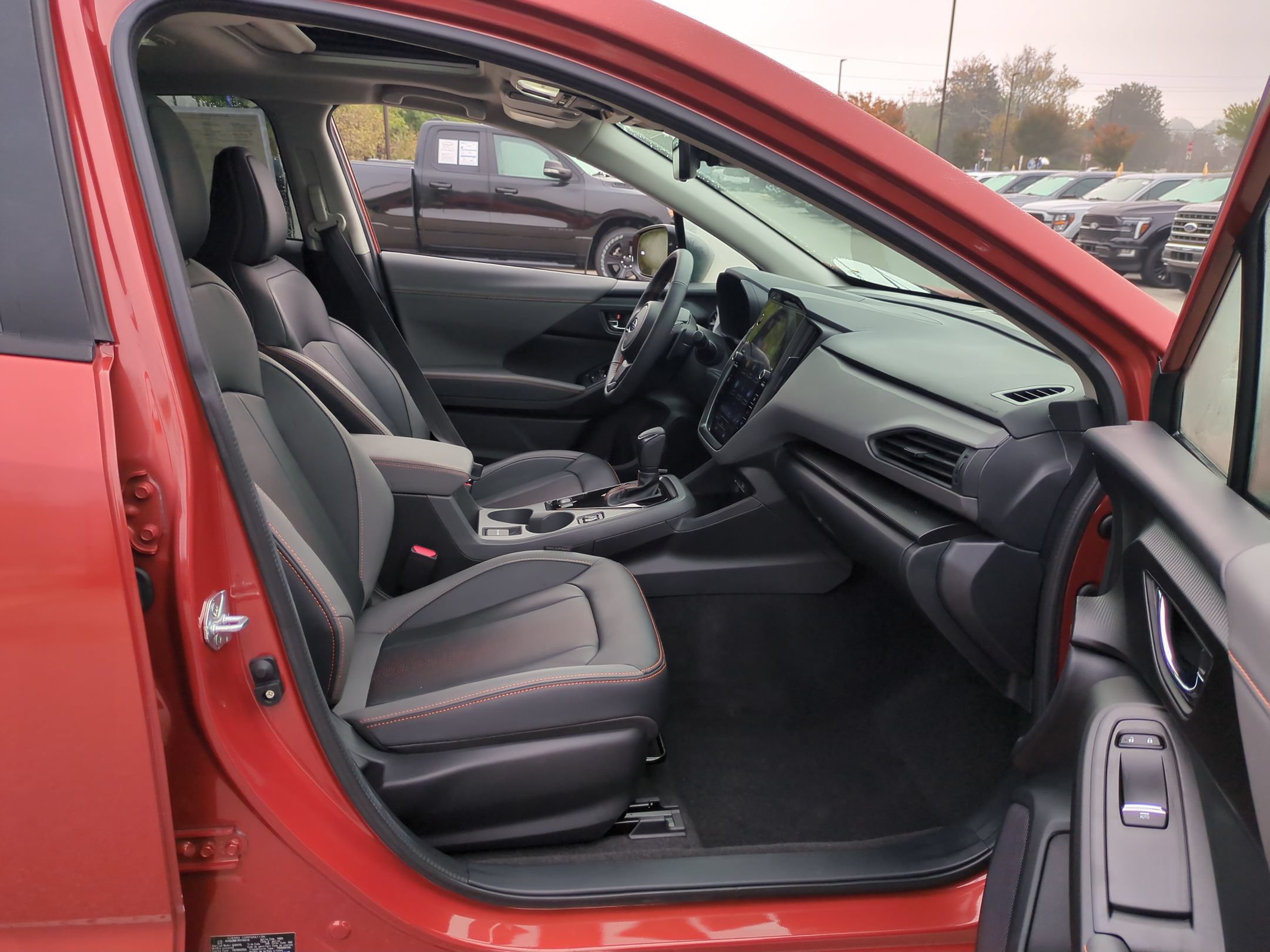 Used 2024 Subaru Crosstrek 2.5i Limited w/ Crosstrek Mirror Package AWD/4WD image 39