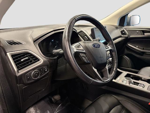 Certified 2023 Ford Edge SEL w/ Convenience Package image 9