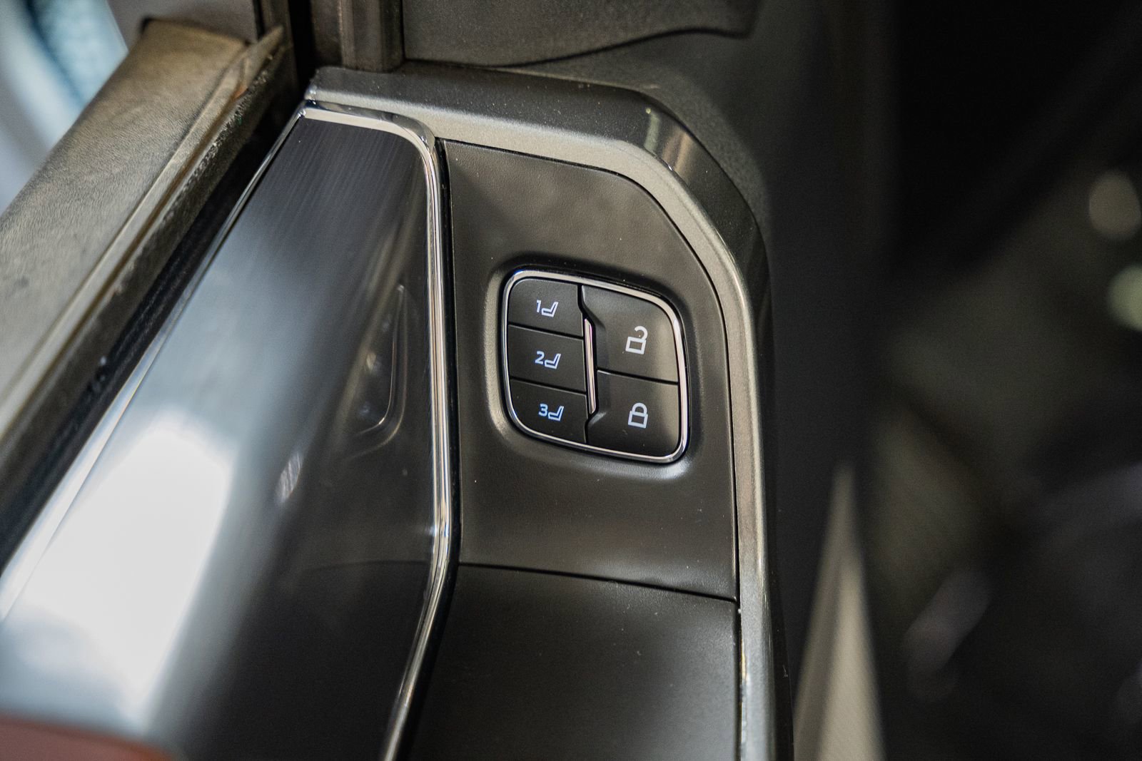 Certified 2023 Ford F150 Lariat w/ Equipment Group 502A High image 50