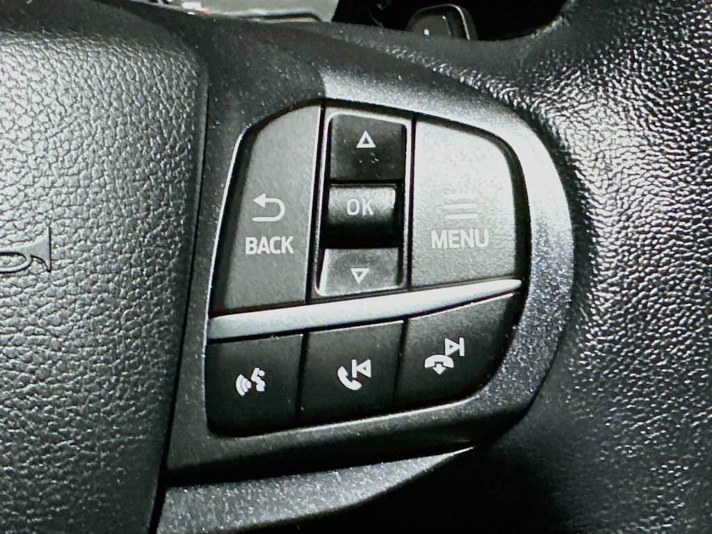 Certified 2020 Ford Explorer XLT w/ Equipment Group 202A AWD/4WD image 33