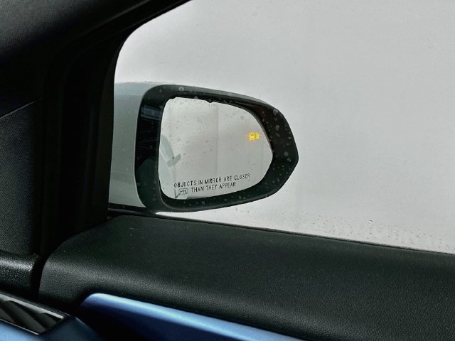 Used 2025 Chevrolet Equinox EV LT w/ Convenience Package FWD image 25