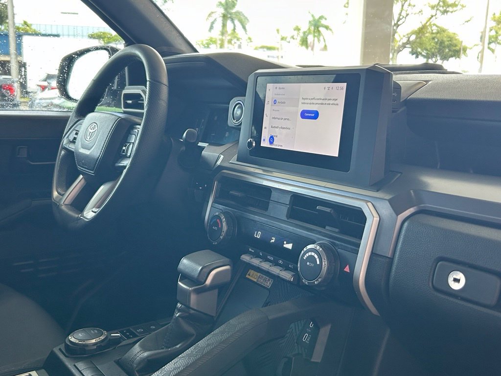 Used 2024 Toyota Tacoma SR5 w/ SR5 Upgrade Package AWD/4WD image 25