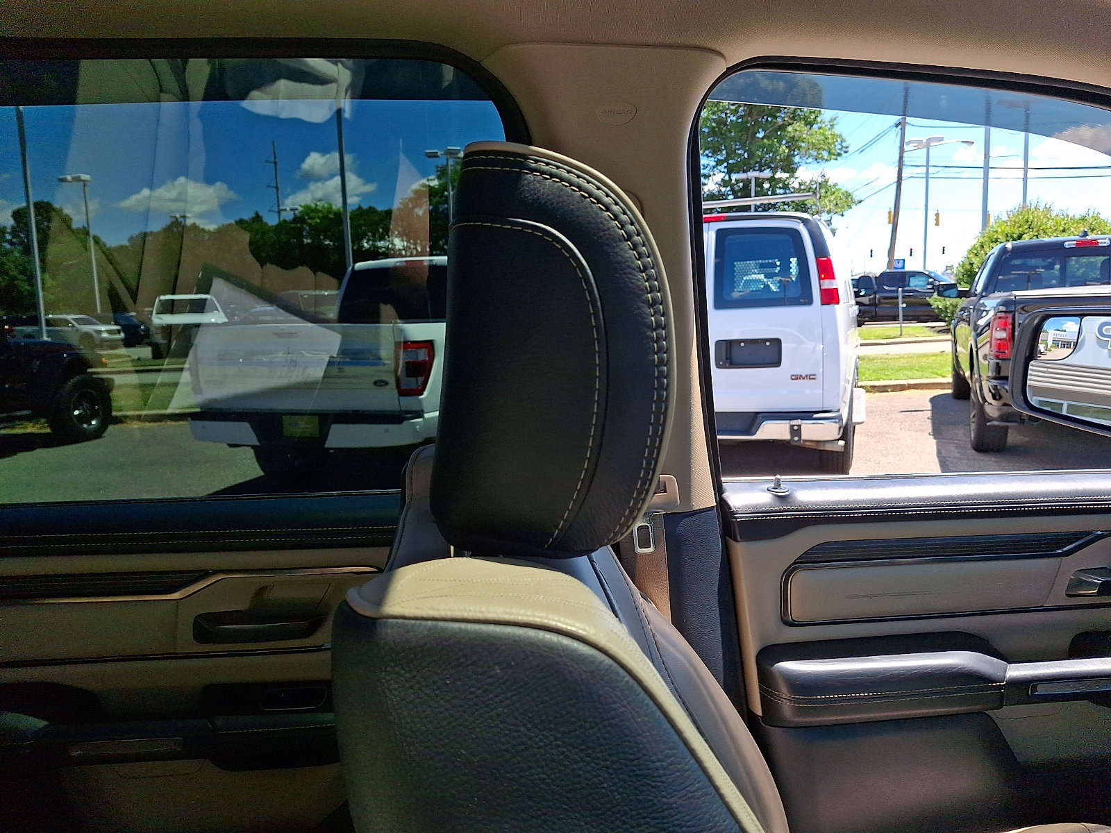 Used 2020 RAM 1500 Limited AWD/4WD image 12