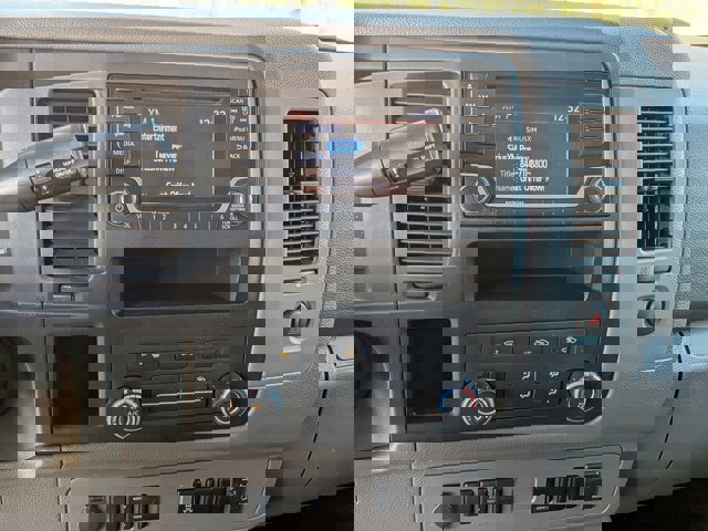 Used 2018 Nissan NV 2500 SV image 21