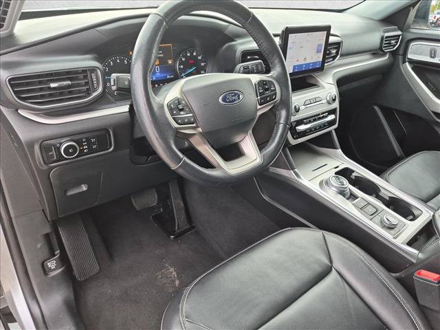Certified 2023 Ford Explorer XLT w/ Equipment Group 202A AWD/4WD image 10