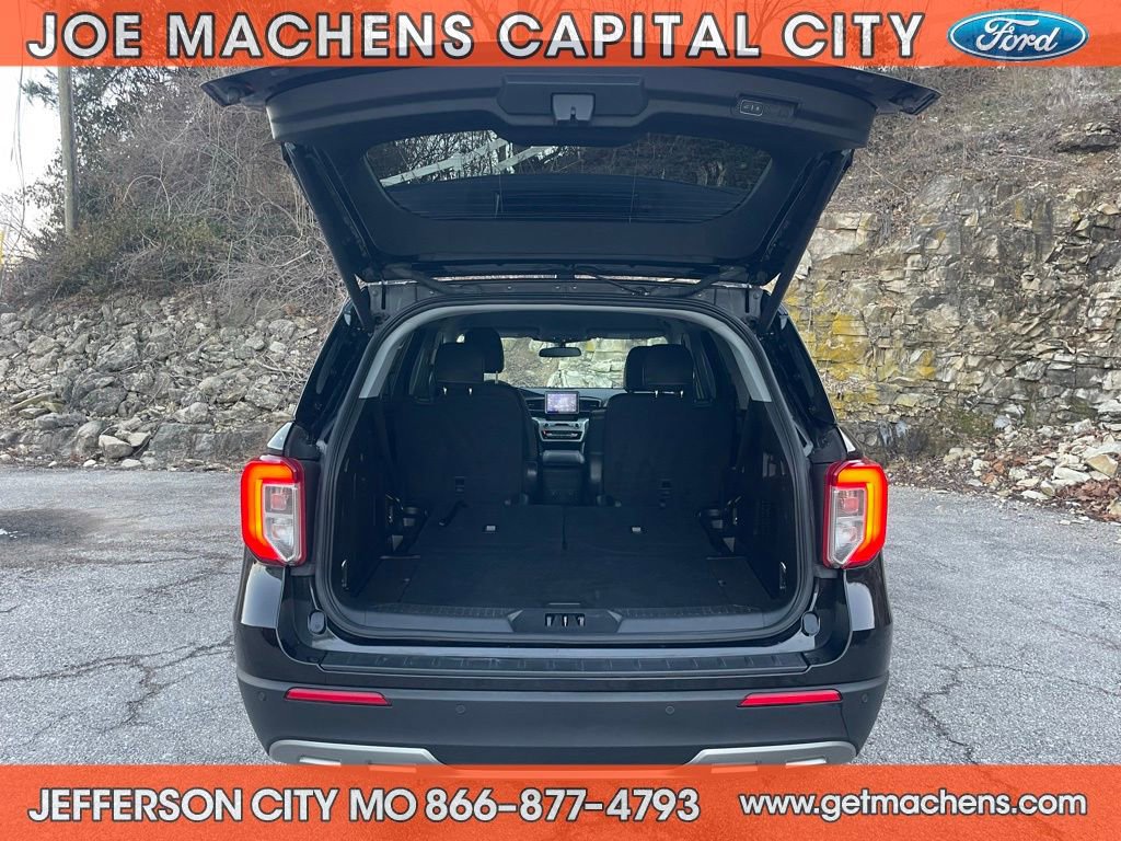 Certified 2024 Ford Explorer XLT w/ Equipment Group 202A image 10