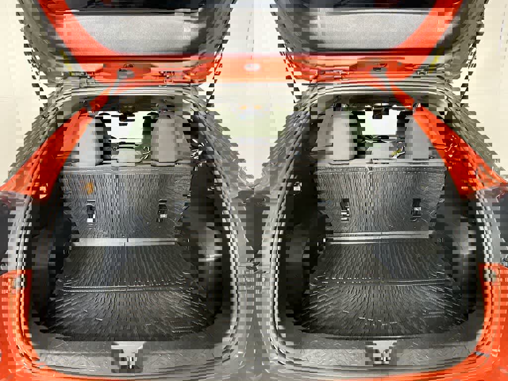 Used 2024 Subaru Crosstrek 2.0i Premium w/ Crosstrek Mirror Package image 22