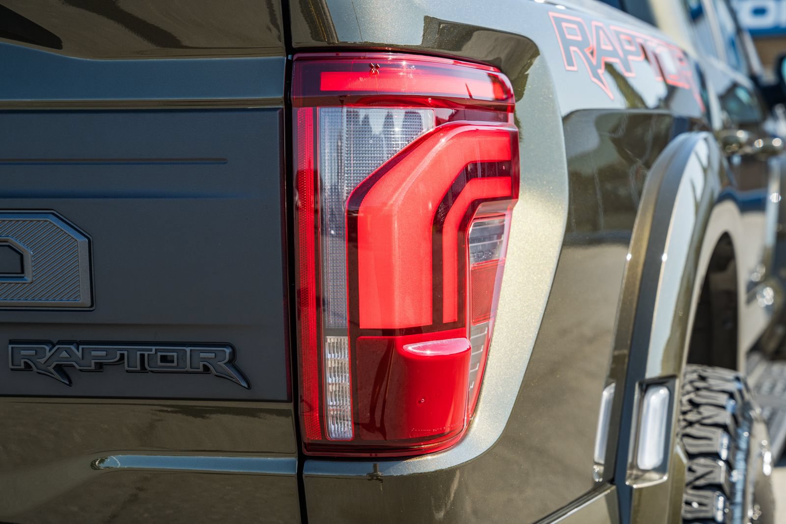 Certified 2024 Ford F150 Raptor AWD/4WD image 7
