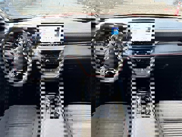 Certified 2025 Ford Explorer ST-Line w/ Premium Package image 16